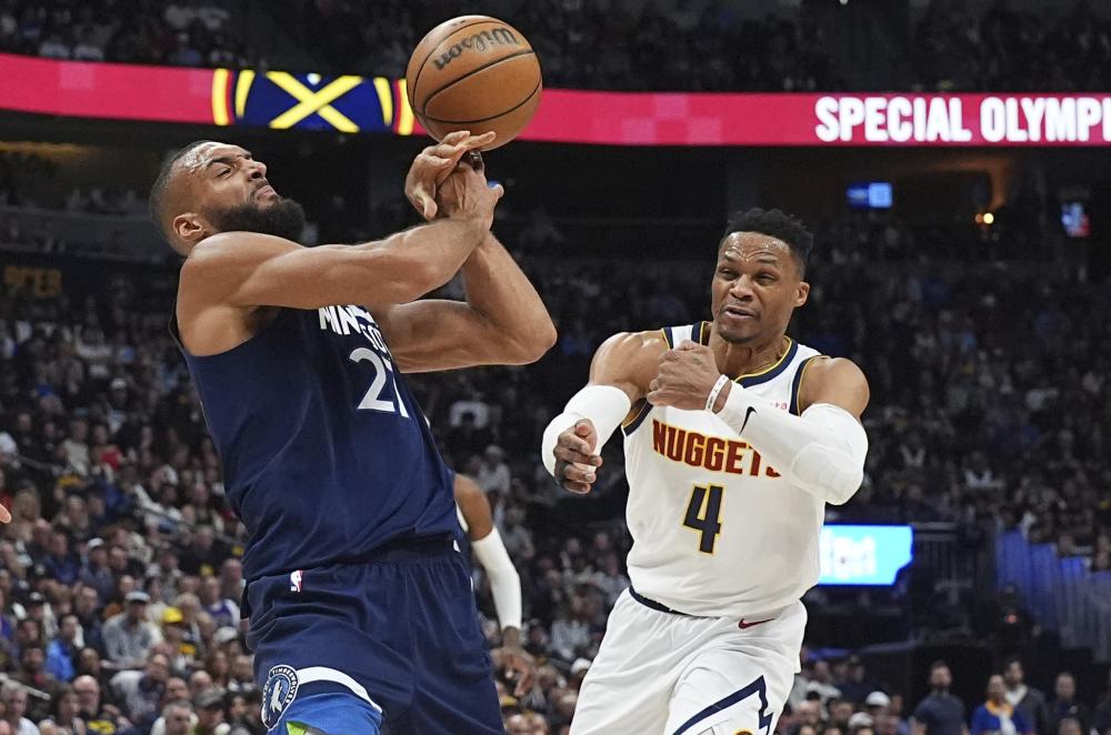 新疆男篮不 新疆男篮不